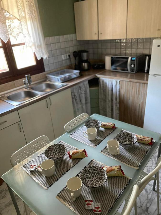Theodoras House Guest House Nea Iraklitsa Екстериор снимка